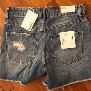 Vervet Women's Ripped Jean Shorts - Classic Blue new with tags Small